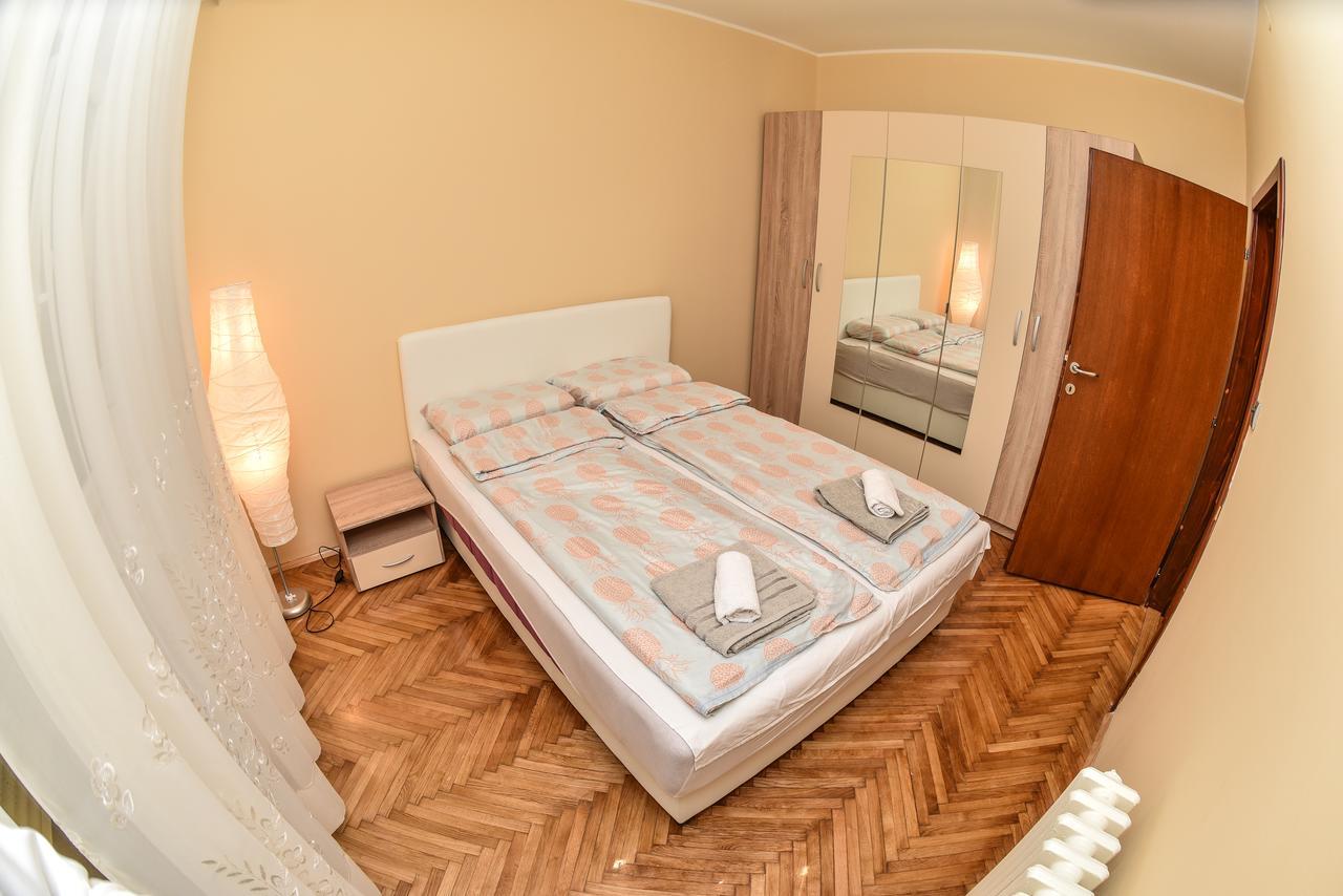 Chimney Modern Apartment Novi Sad Eksteriør bilde