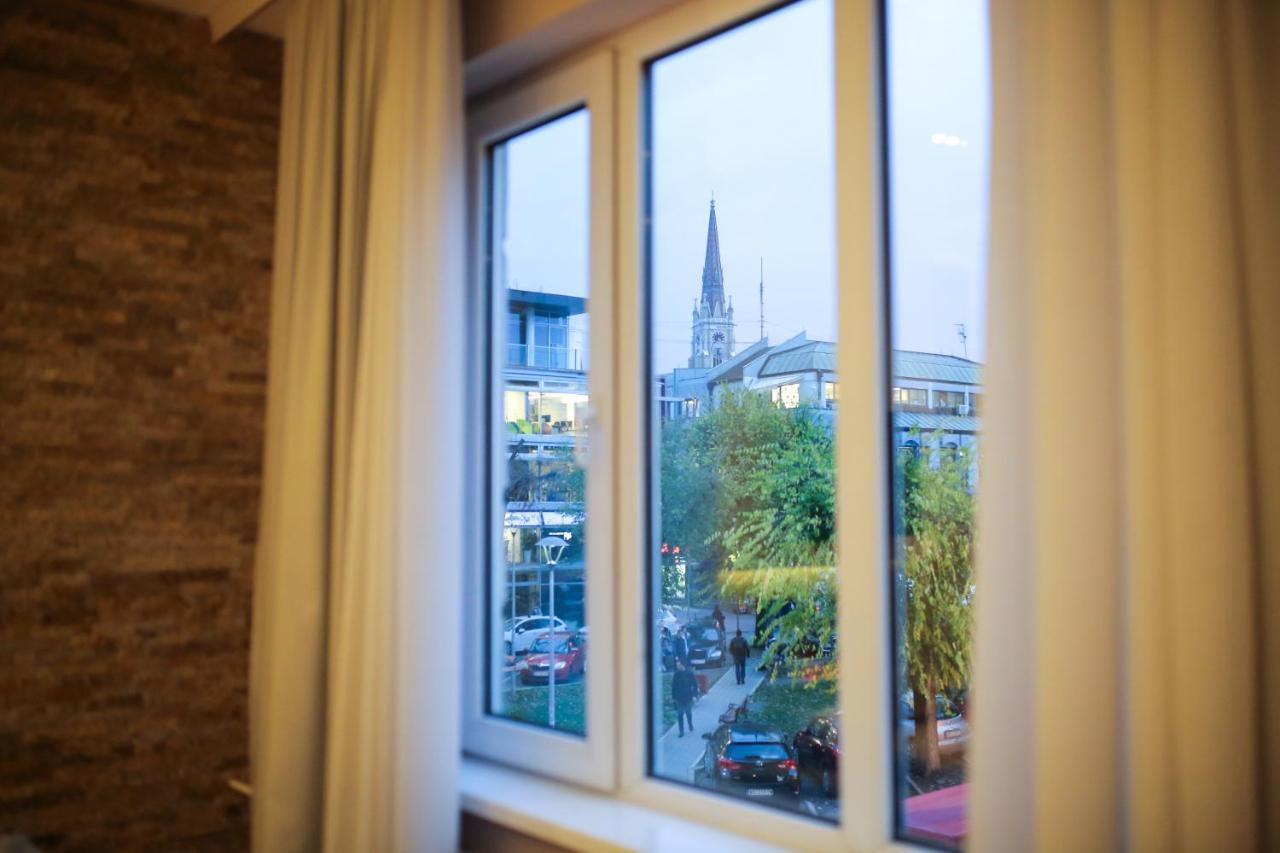 Chimney Modern Apartment Novi Sad Eksteriør bilde